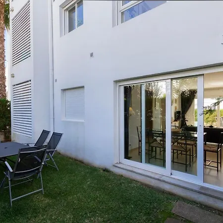 Ground Floor With Private Garden Bellresguard דירה פורט דה פולנסה