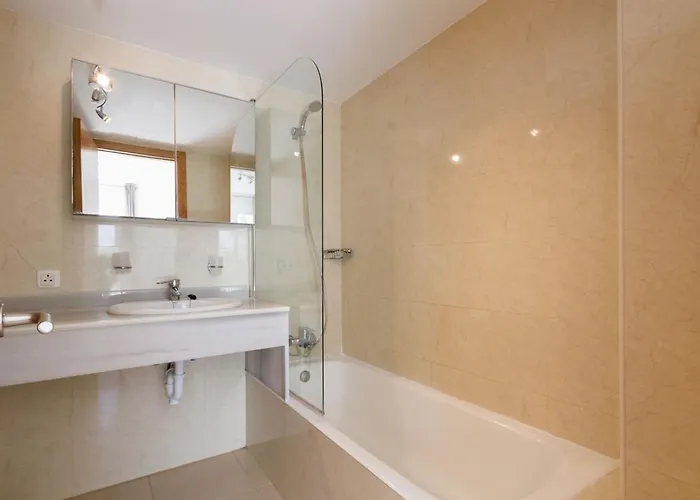 Ground Floor With Private Garden Bellresguard *