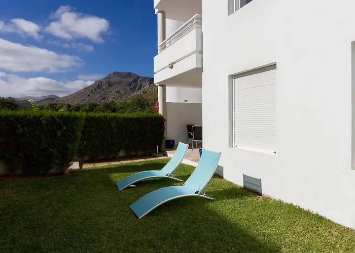 Ground Floor With Private Garden Bellresguard Apartment Port de Pollenca
