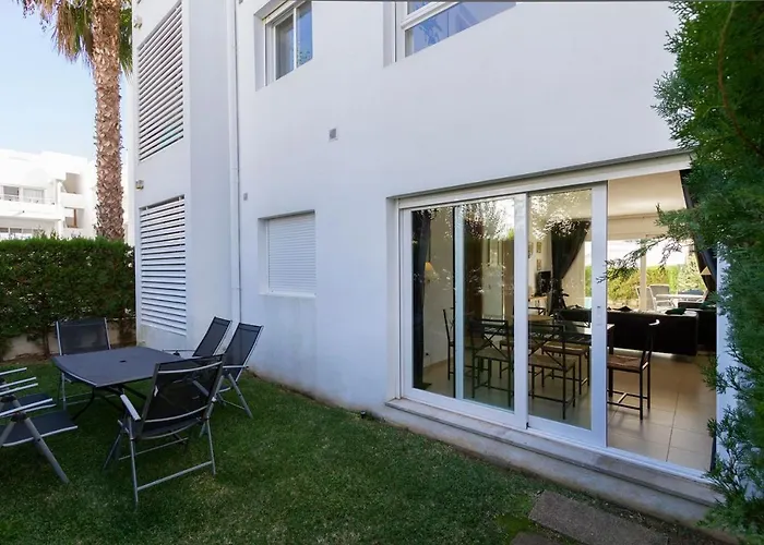 Ground Floor With Private Garden Bellresguard דירה פורט דה פולנסה